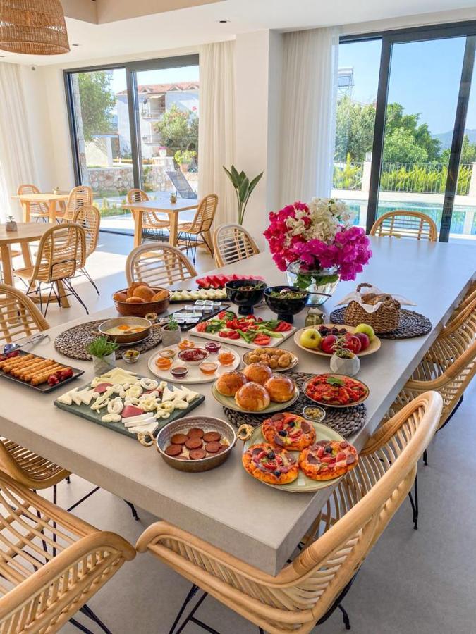 Carruba Boutique Hotel Kas Bagian luar foto