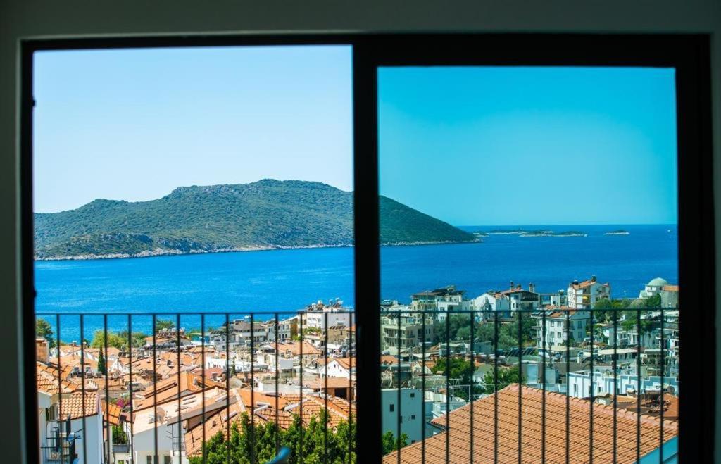 Carruba Boutique Hotel Kas Bagian luar foto