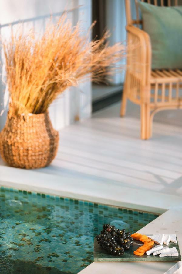 Carruba Boutique Hotel Kas Bagian luar foto